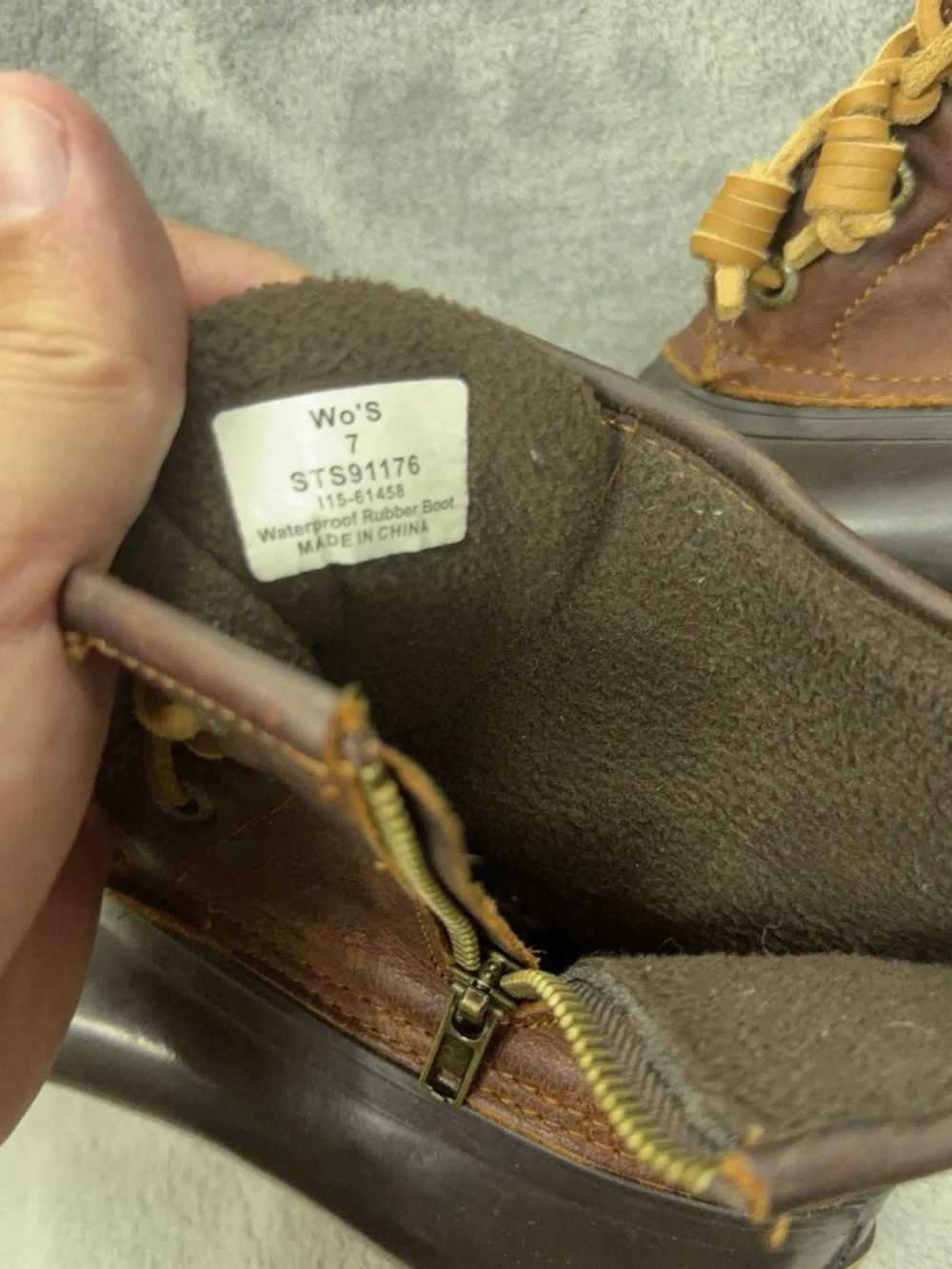 Sperry Saltwater Boots Women 7 Black Brown Leather Rubber Sole Lined Boating